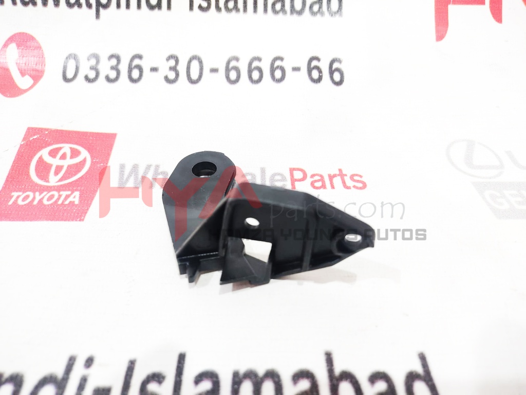 RETAINER, HEADLAMP PROTECTOR, UPPER RH