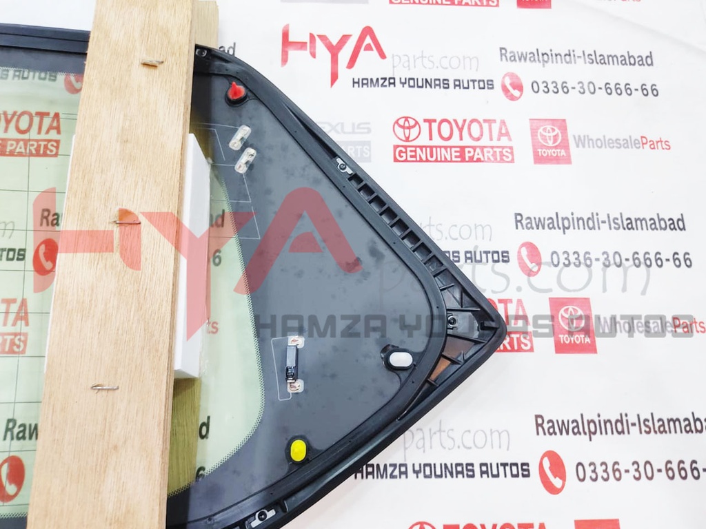 WINDOW ASSY, QUARTER, RH