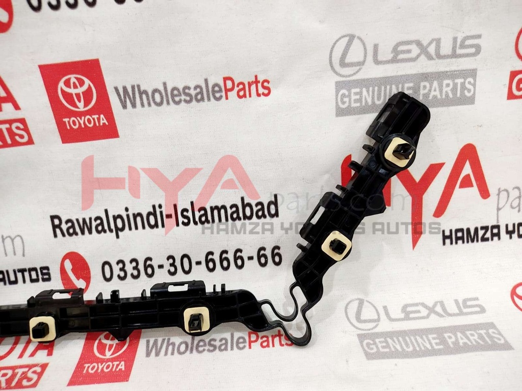 RETAINER, REAR BUMPER SIDE, RH