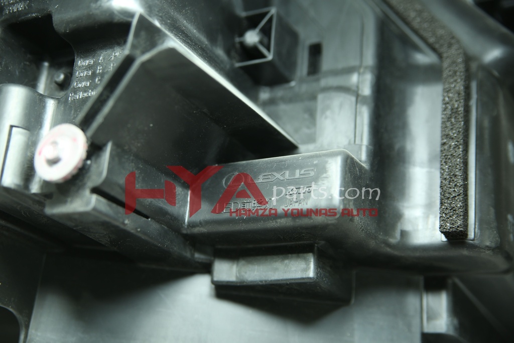 81185-60J61 [HEAD LIGHT LX 570 2016 LH]