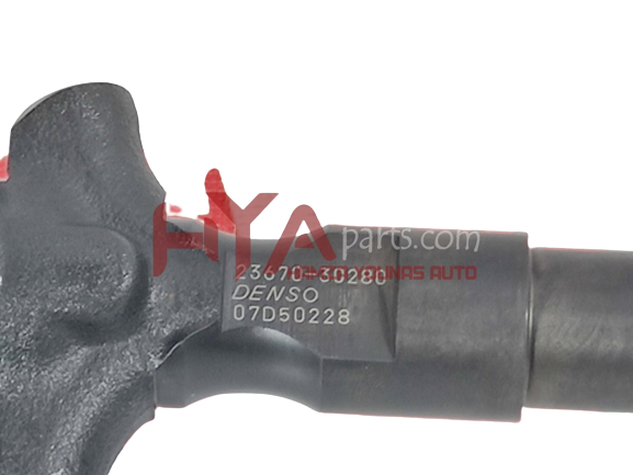 DENSO 095000-7780 [FUEL INJECTOR]