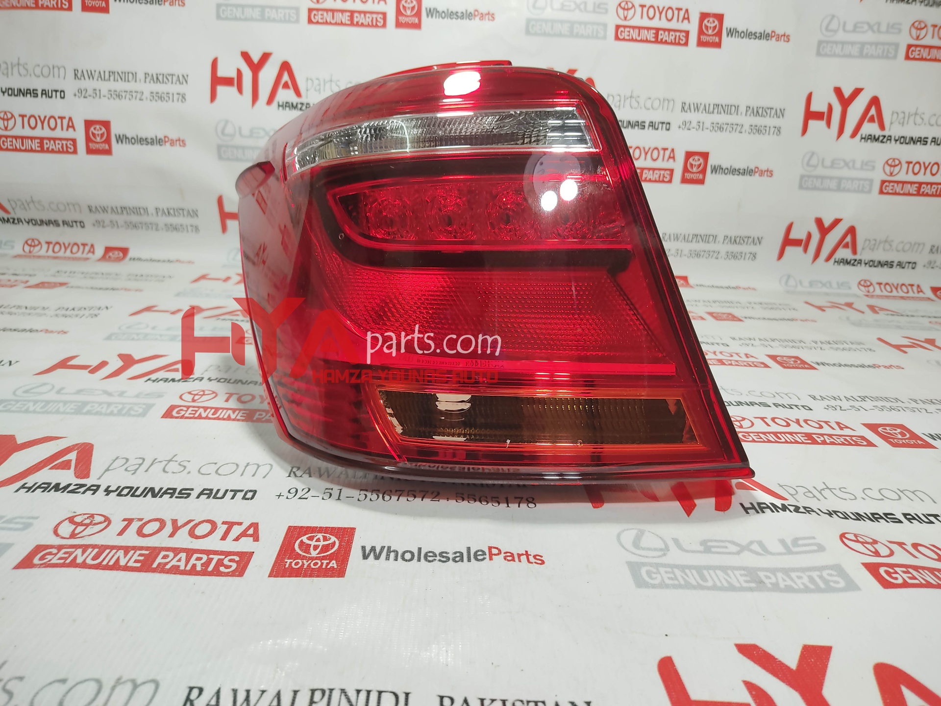 LENS &amp; BODY, REAR COMBINATION LAMP, LH (BACK LIGHT)