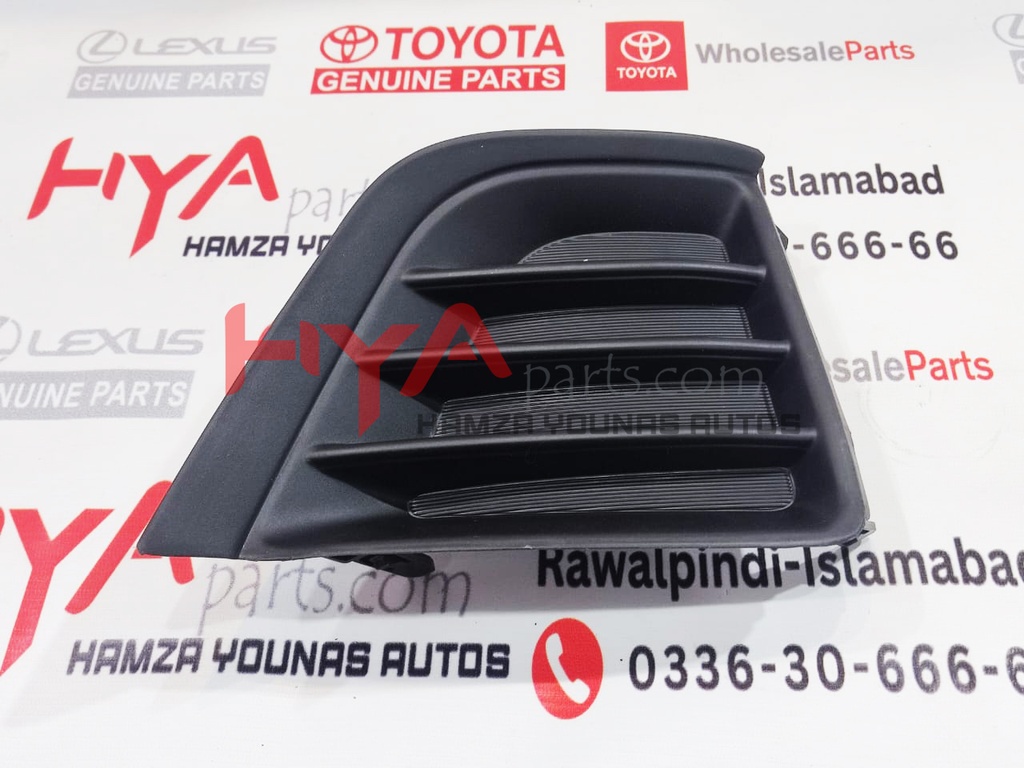 COVER, FOG LAMP, RH
