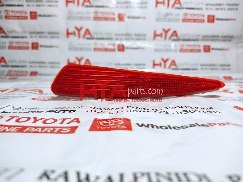 REFLECTOR ASSY, REFLEX, RH (REAR BUMPER REFLECTOR)