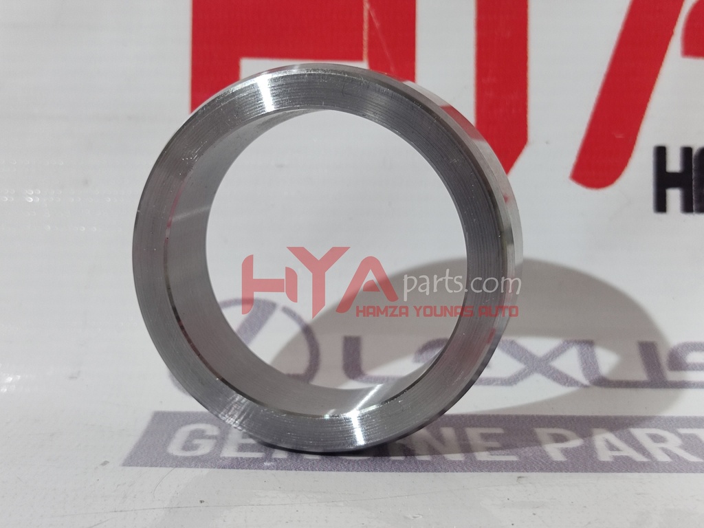 RETAINER, REAR AXLE BEARING, INNER RH