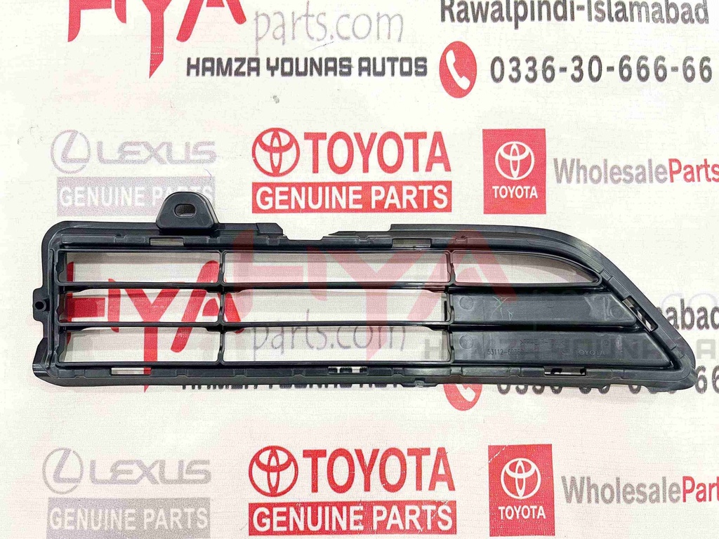 GRILLE, RADIATOR, LOWER RH