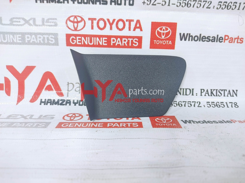 PLUG, FRONT DOOR INSIDE HANDLE BEZEL, LH