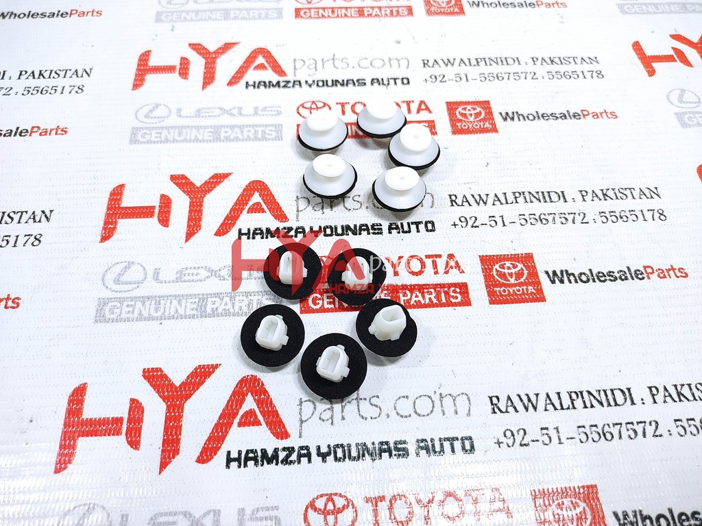 GUIDE, REAR COMBINATION LAMP