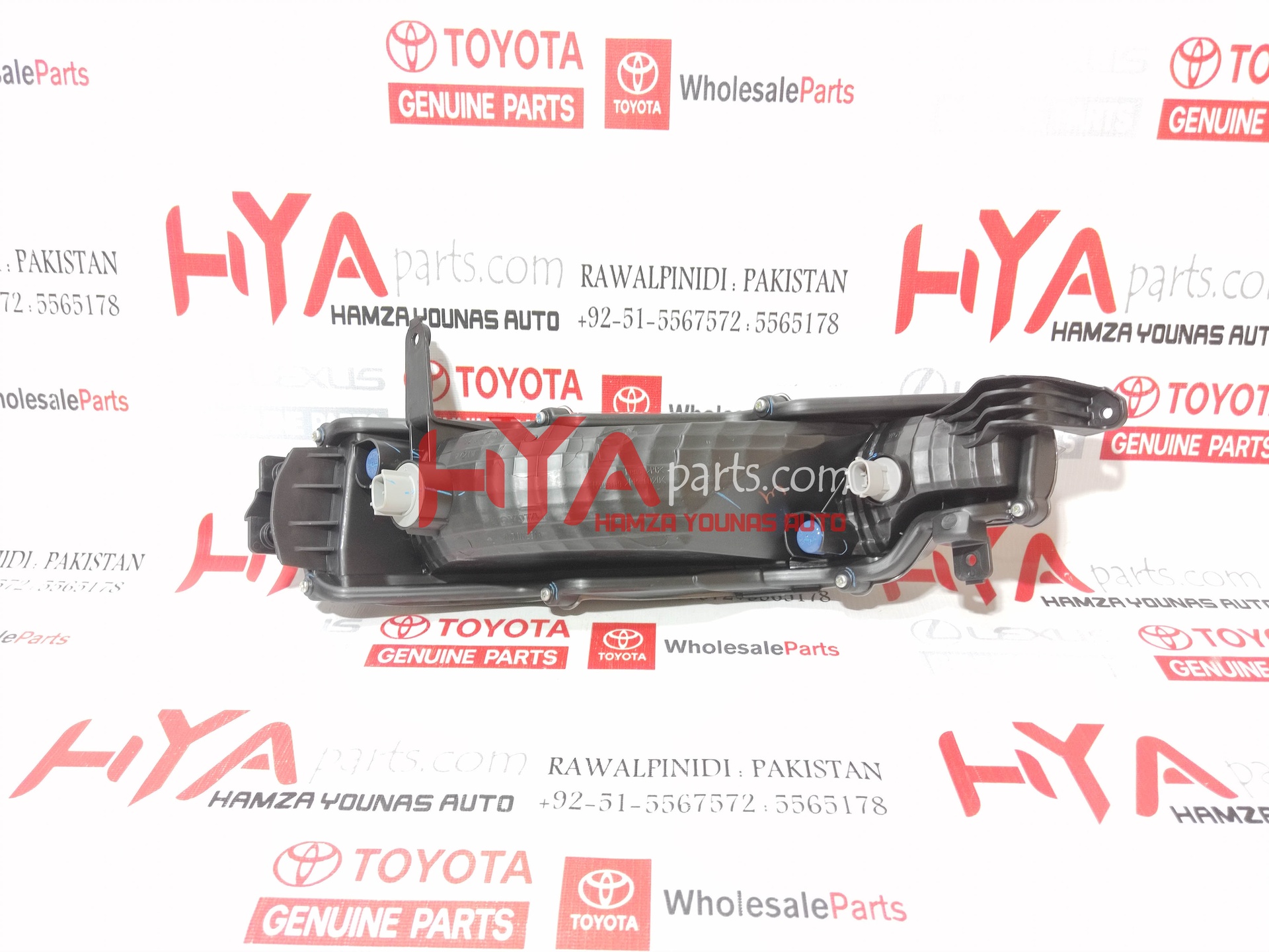 [81520-0K040] LAMP ASSY, FRONT TURN SIGNAL, LH