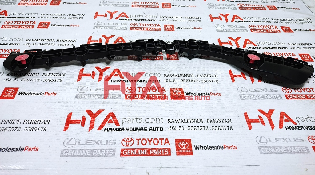 RETAINER, REAR BUMPER SIDE, RH (BUMPER SPACER)