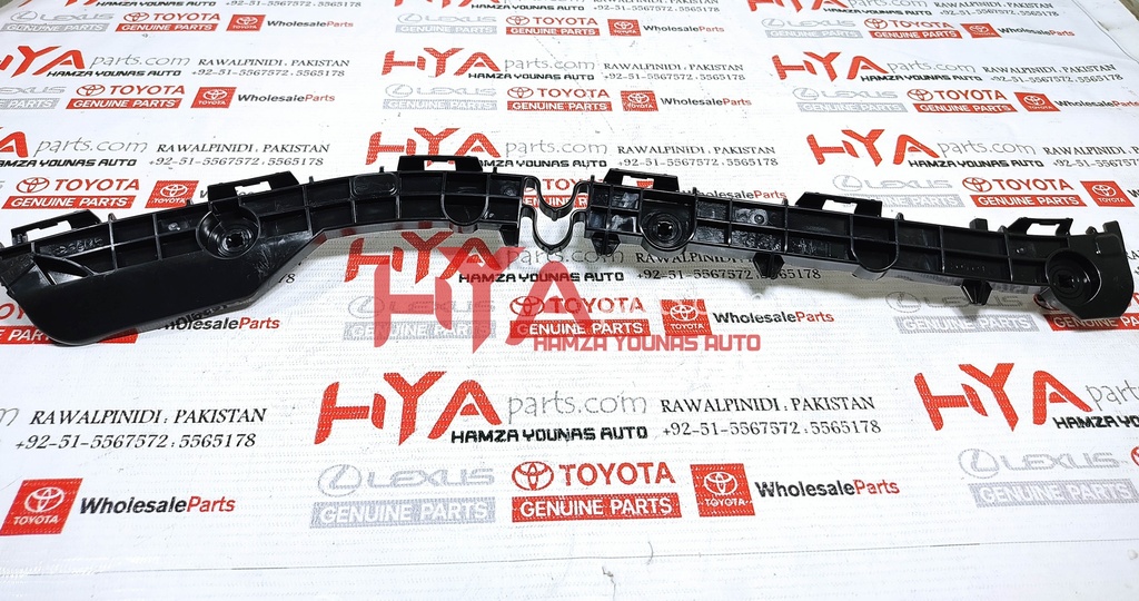 RETAINER, REAR BUMPER SIDE, LH (BUMPER SPACER)