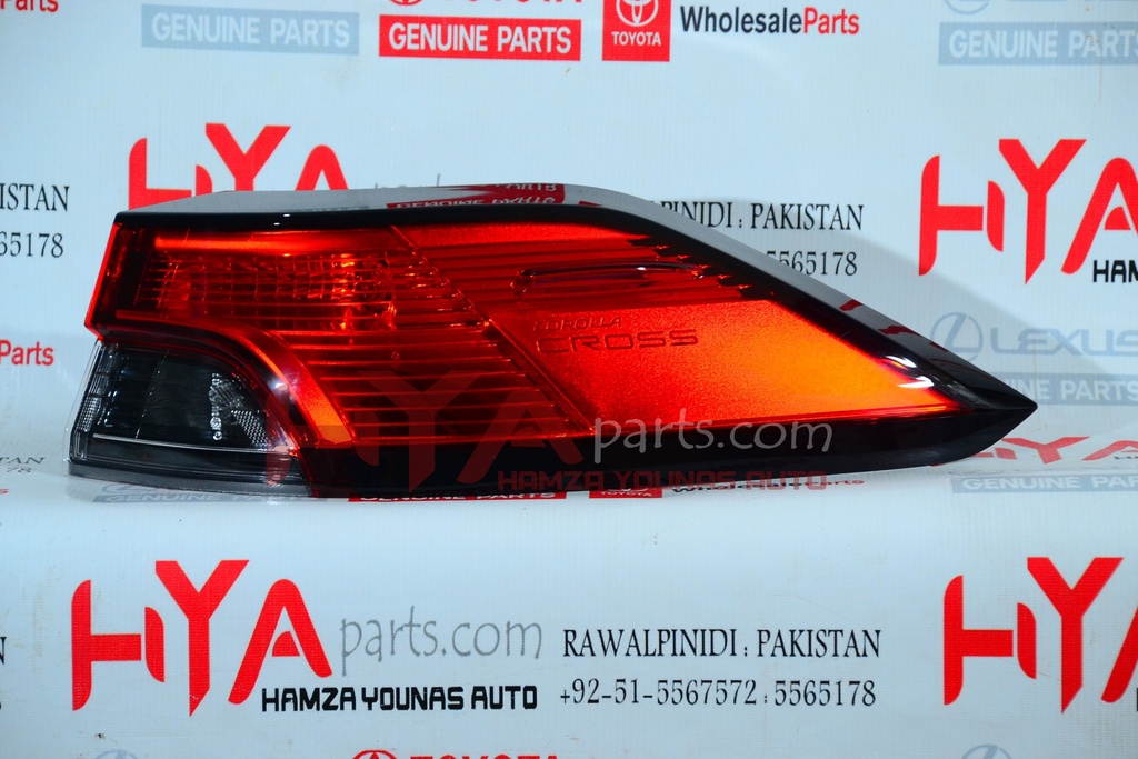 [81551-0A070] LENS &amp; BODY, REAR COMBINATION LAMP, RH (BACK LIGHT)