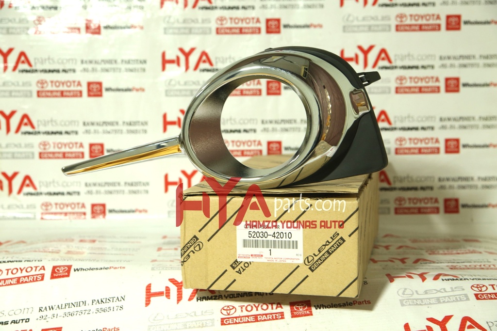 [52030-42010] COVER ASSY, FRONT BUMPER HOLE, RH