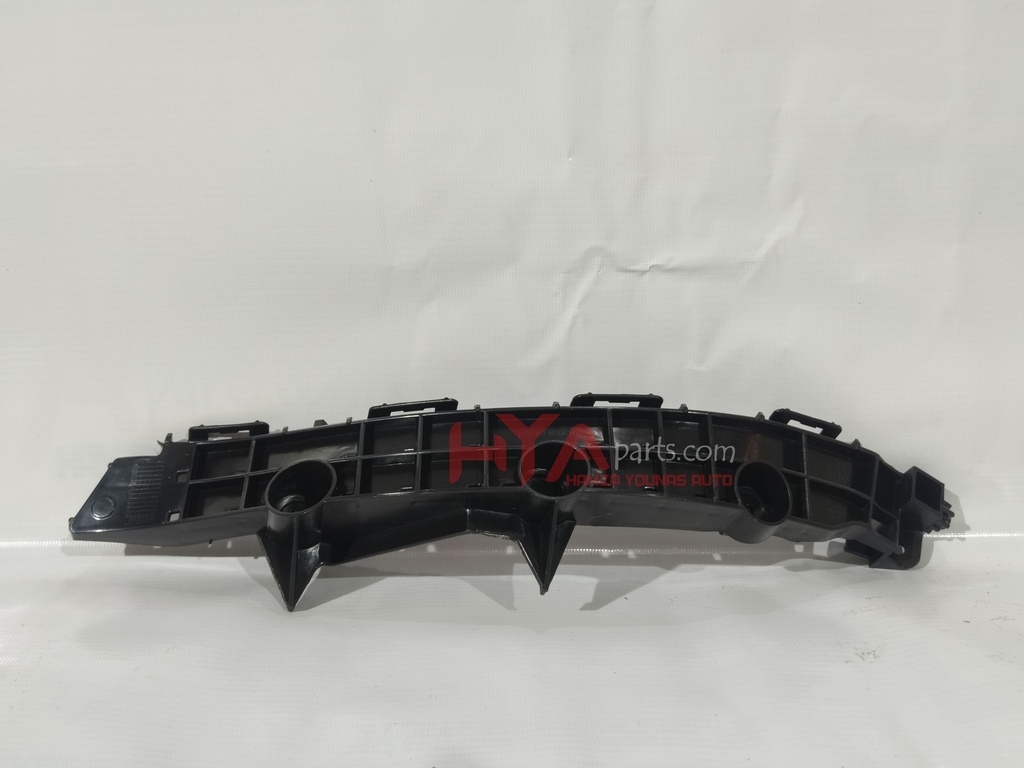 [52575-F4020-CH] RETAINER, REAR BUMPER SIDE, RH