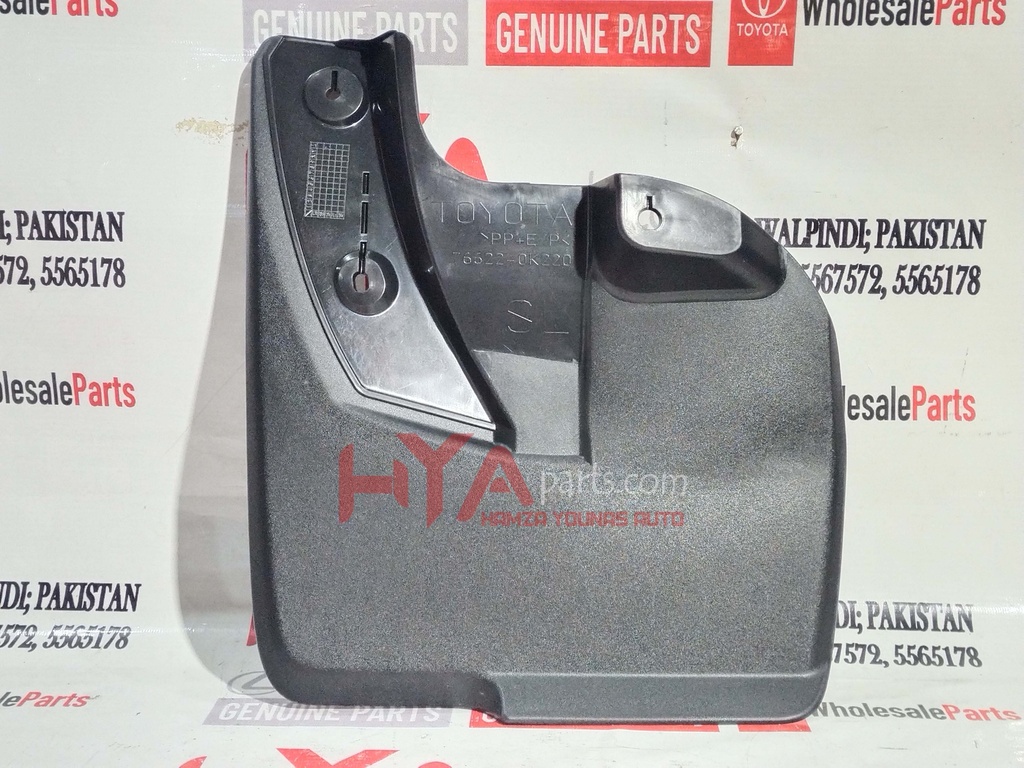 [76622-0K220] MUDGUARD, FRONT FENDER, LH