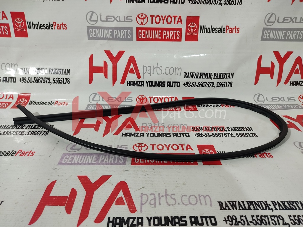 [75531-60030] MOULDING, WINDSHIELD, OUTSIDE