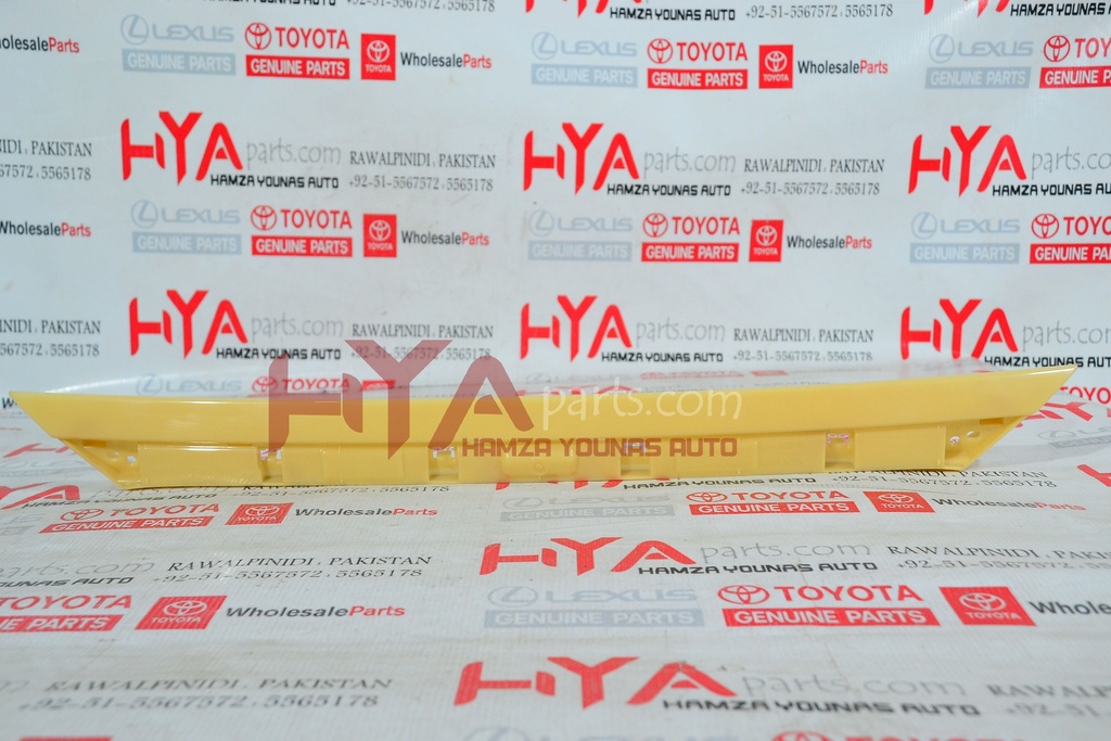 [76811-02955-OPM] GARNISH SUB-ASSY, BACK DOOR, OUTSIDE