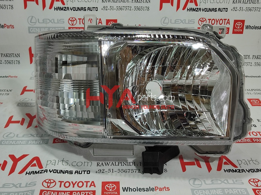 [81130-26741 ] UNIT ASSY, HEADLAMP, RH (HEAD LIGHT)