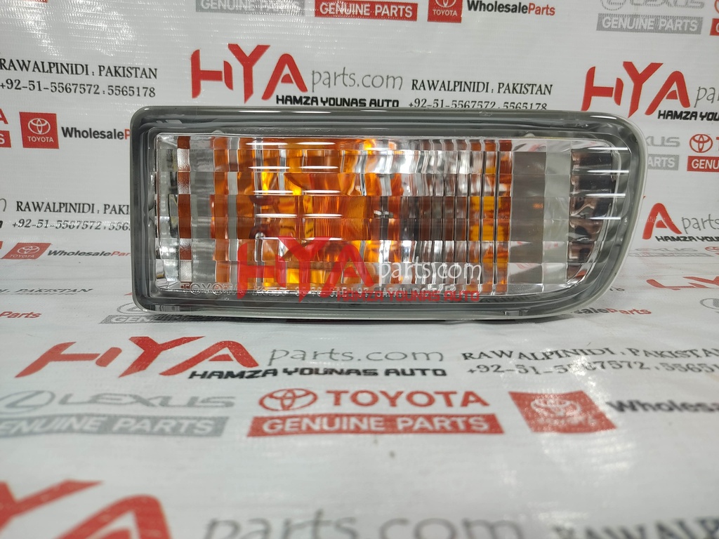 [81511-35260] UNIT ASSY, FRONT TURN SIGNAL LAMP, RH