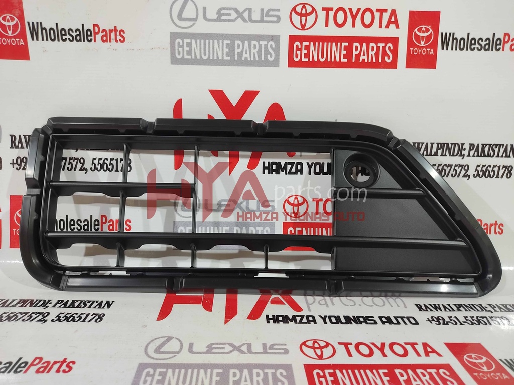 [53113-36020] GRILLE, RADIATOR, LOWER