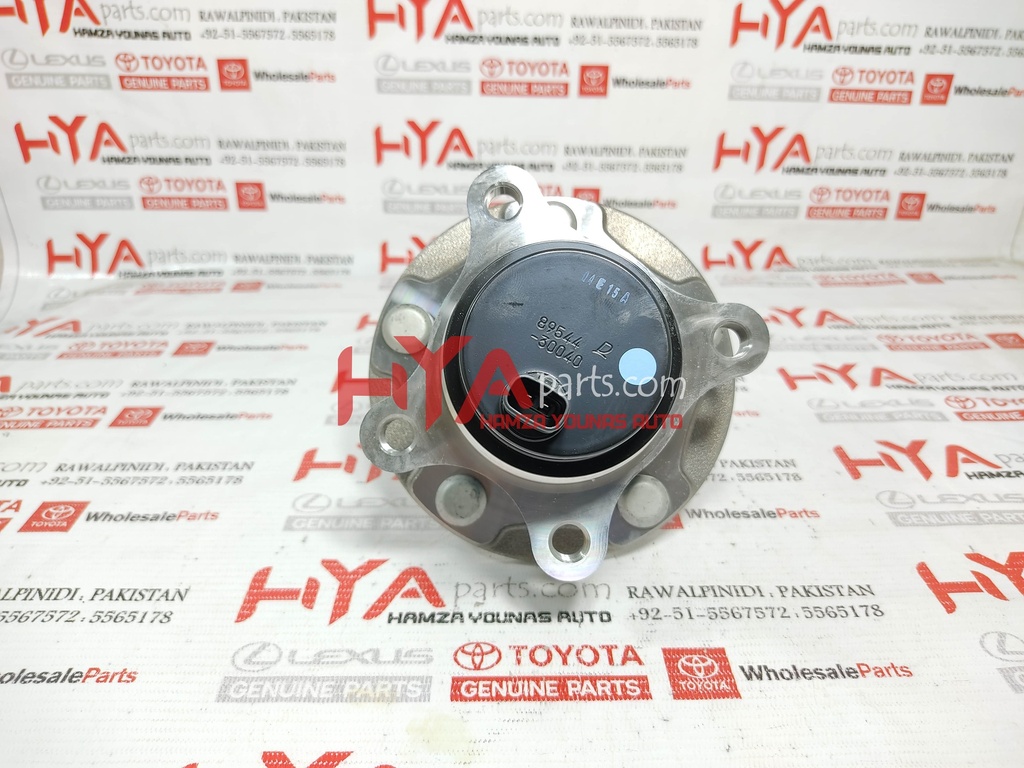 [43550-30071] HUB SUB-ASSY, FRONT AXLE, RH