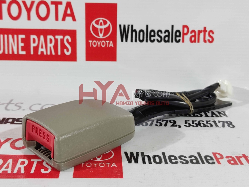 [73230-02480-OPM] SEAT BELT CATCHER RH