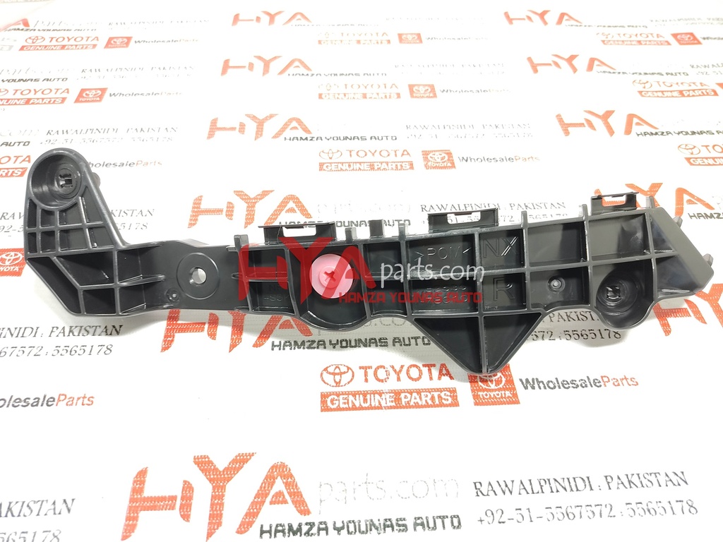 [52535-78010] RETAINER, FRONT BUMPER SIDE, RH (BUMPER SPACER)