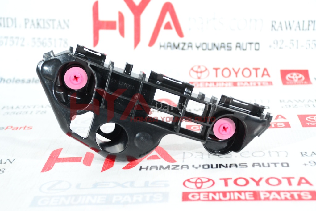 [52536-33060] RETAINER, FRONT BUMPER SIDE, LH (BUMPER SPACER)