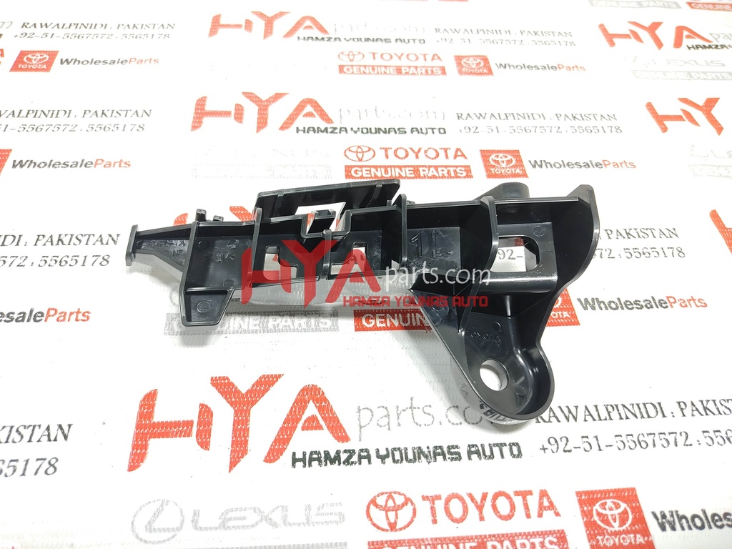 [52563-06150] RETAINER, REAR BUMPER, UPPER LH