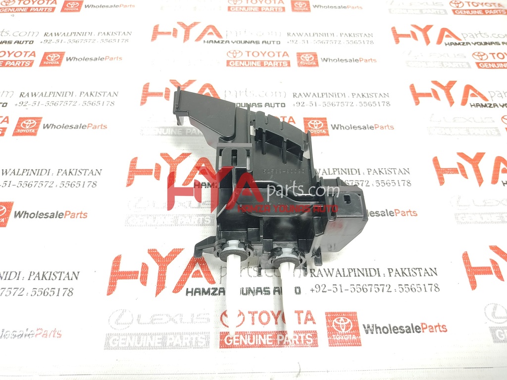 [52563-60080] RETAINER, REAR BUMPER, UPPER LH