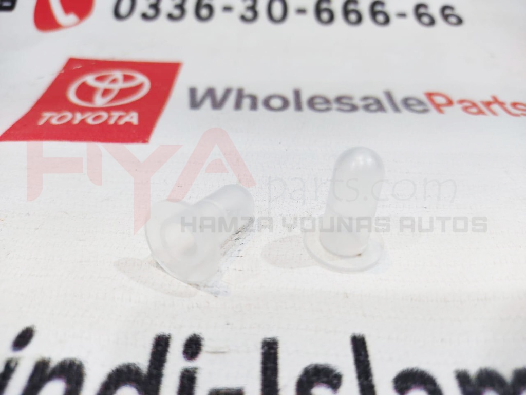 [67772-22010] CLIP(FOR FRONT DOOR TRIM BOARD)