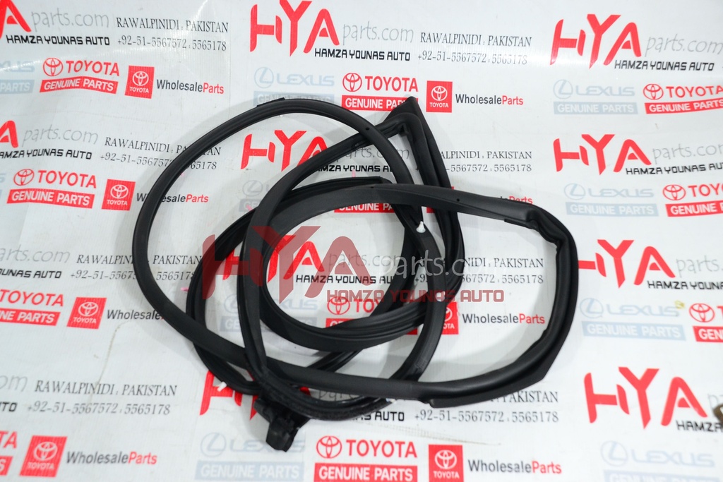 [67862-60160] WEATHERSTRIP, FRONT DOOR, LH