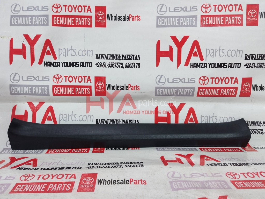 [67914-02350-OPM] PLATE SCUFF FR LH