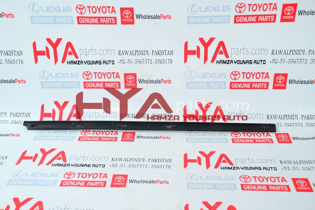 [68173-0K020] WEATHERSTRIP, REAR DOOR GLASS, INNER RH