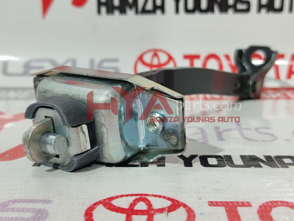 [68640-33070] CHECK ASSY, REAR DOOR, LH