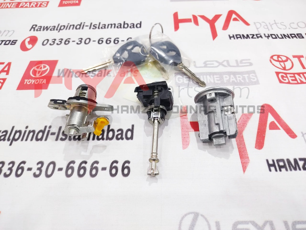 [69005-02550] CYLINDER SET, LOCK W/TRANSMITTER HOUSING(LESS MODULE)