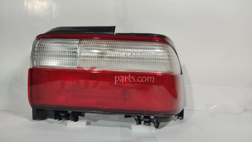 [DP 312-1914R] BACK LIGHT COROLLA EE100 RH